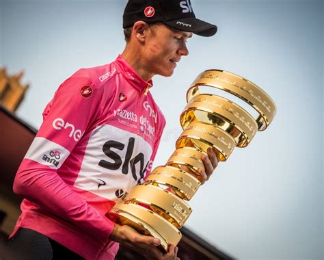 De Giro d'Italia 2018: Een onvergetelijke overwinning voor een jonge Fenomeen